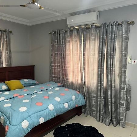 East Legon Luxury 2Bed Apt. W/ Free Wi-Fi Apartment Accra Exterior photo